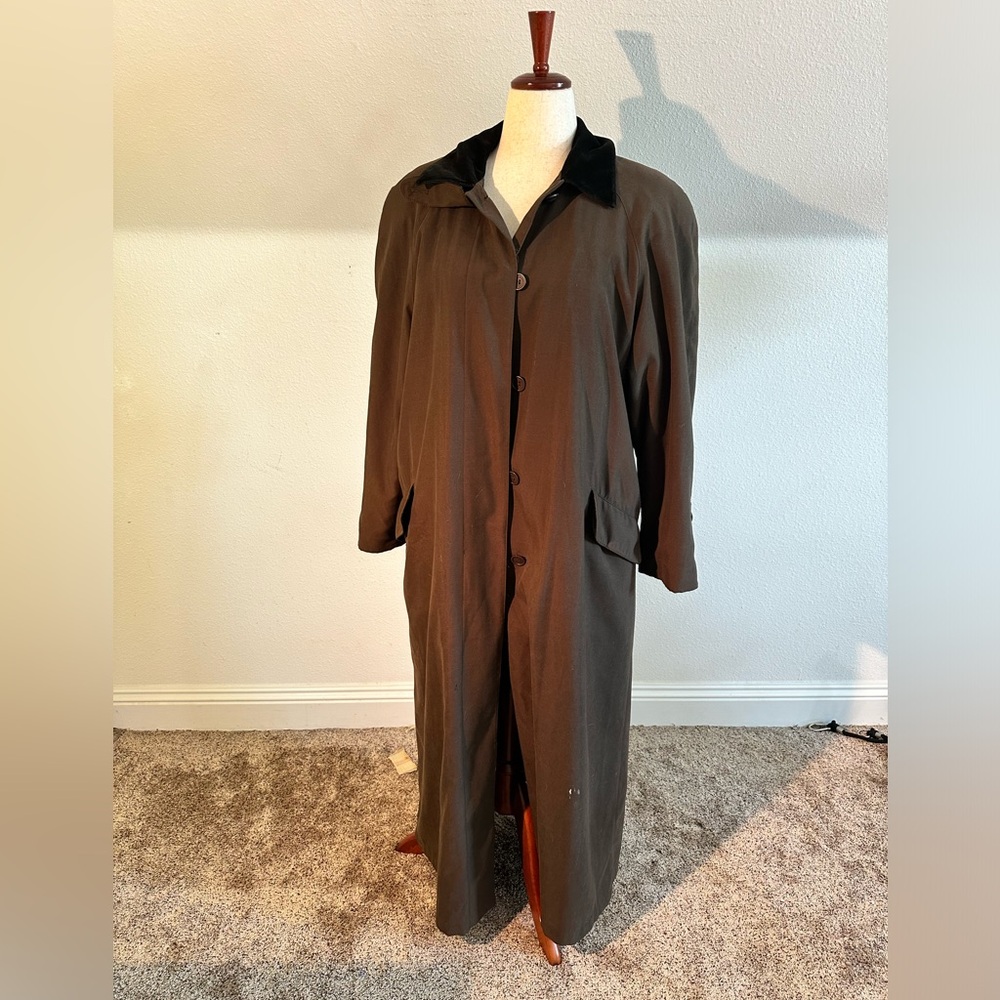 Anne Klein Sz 6 Brown 5 button Duster with removable black body warmer l…